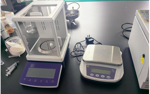 實(shí)驗(yàn)室天平裝機(jī)106案例